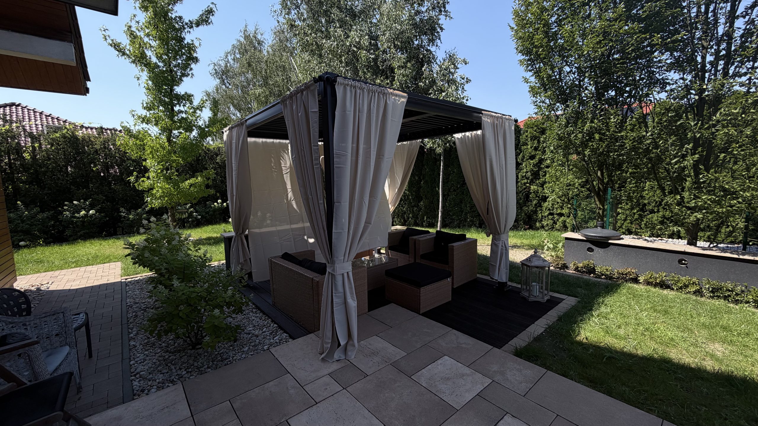 Private garden and relaxation area at Rezedowa 29